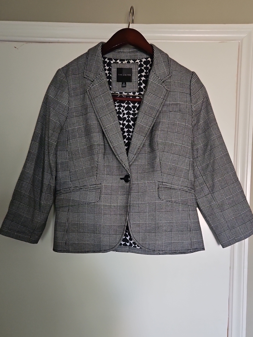 The Limited Gray & Black Glen Plaid Single-Button Blazer